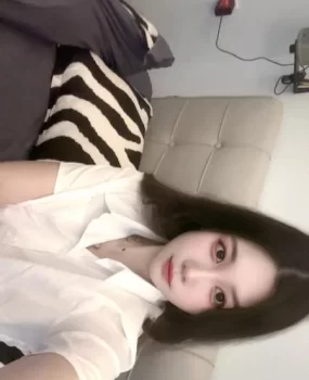 岳麓性感长腿妹妹